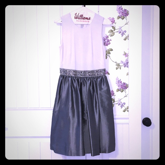 Calvin Klein Dresses & Skirts - Silver & Cream Calvin Klein Cocktail Dress